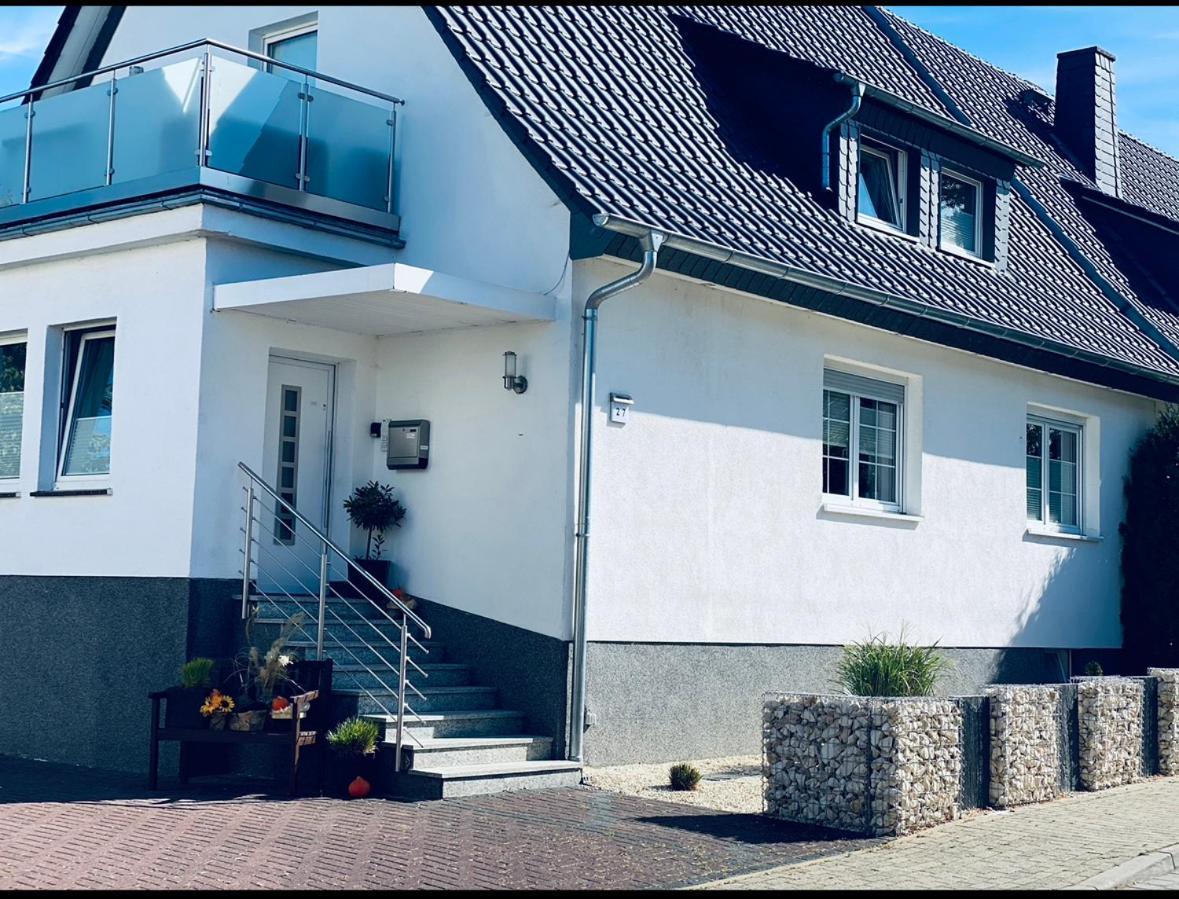 Ferienwohnung Mit Balkon In Calden Екстериор снимка